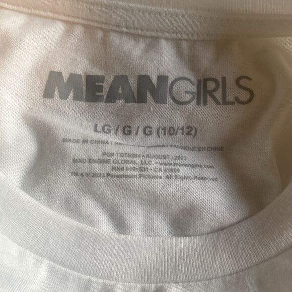 Mean Girls Glen Coco T-shirt - Picture 3 of 3